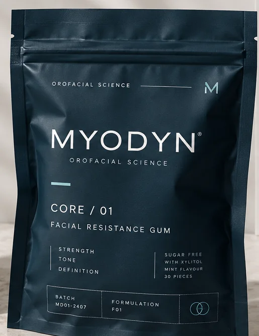 MYODYN navy zip pouch, CORE / 01 packaging concept