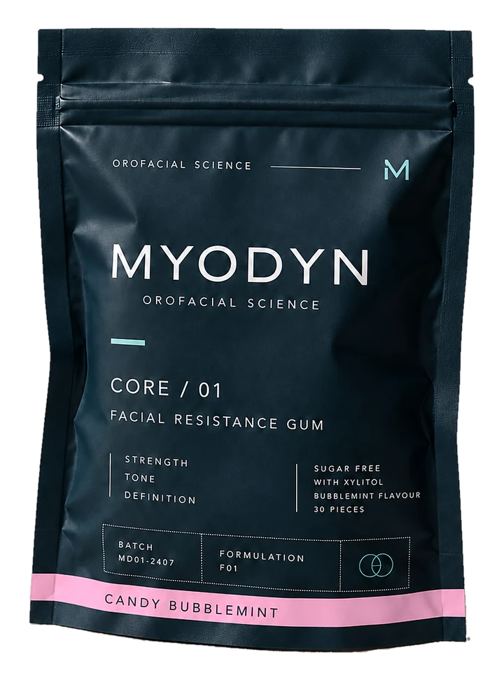 MYODYN CORE / 01 navy pouch, front, with the Candy Bubblemint flavour strip. Grade 2.